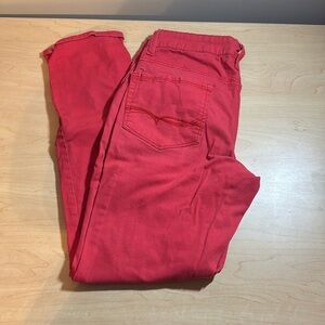 Cropped Red Pants